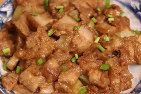 做粉蒸肉时，不要只会上锅蒸，记住3个窍门，香嫩入味，不油腻图片