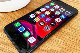 表现失望！新款iPhone SE实测，和iPhone 7差别不大图片