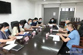 河南省洛阳市纪委派驻审计局纪检监察组组长刘宇一行到洛阳仲裁委员会办公室指导工作图片