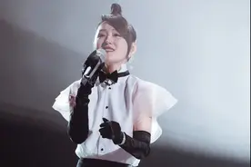 杨钰莹拿的是逆袭剧本吧？芒果台才不会白白浪费她的好人缘图片