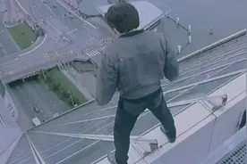 仝卓自锤的坑，高三男跳黄河：大锤砸了谁，1031万学子只要两个字图片