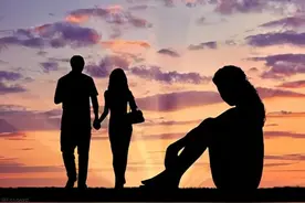 无爱的婚姻，能做到携手相伴一生么？《鞋带》就是一面婚姻的镜子图片