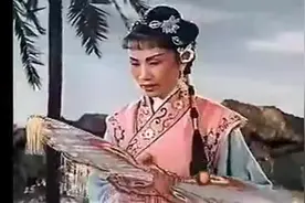 粤剧《搜书院》马师曾 红线女 || 戏曲电影图片