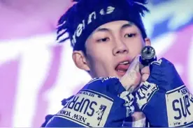 【最怕rapper唱情歌】One Casual Song-贝贝图片