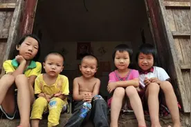 世界上最能生孩子的妈妈，40年生69个孩子，创吉尼斯世界纪录图片