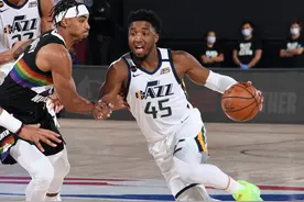 从3-1到3-4！米切尔痛哭落泪，打破詹皇纪录，名嘴发声盛赞图片