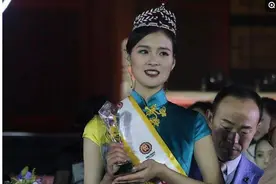 95后女孩当选世界小姐中国冠军，过往私照曝光图片