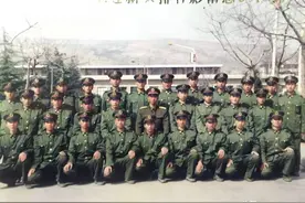 失联20年江苏籍战友1天找到，“老班长接到电话直接喊出我名字”图片