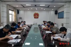邯山区领导李永生、韩欣悦带队到邯钢东湖新城等项目现场调研图片