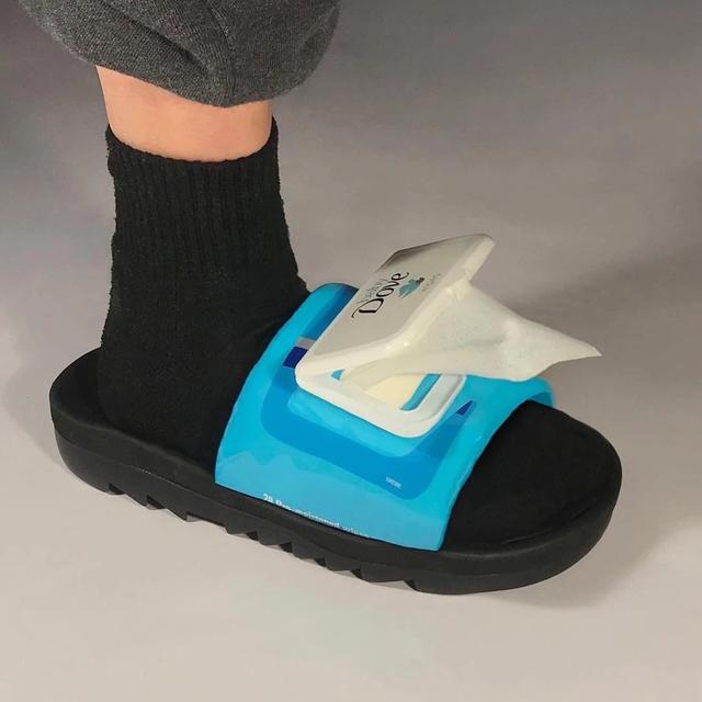 羽毛球变拖鞋，梵高滑滑板，这些脑洞大开的宝藏博主每天在干嘛？