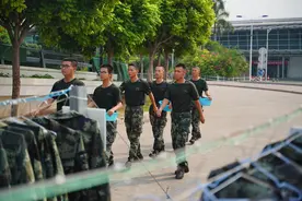 「军营大揭秘」衣服都一样你凭啥确定这就是你的？图片