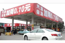 私人加油站为何那么便宜，真的能放心加吗？内部员工道出真相图片