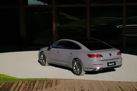 Lab测试：大众新CC究竟是换标奥迪A5还是掀背大众帕萨特？图片