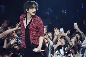 薛之谦的苦情歌单：罗列太多怕你卑微苦涩，罗列太少怕你错过宝藏图片