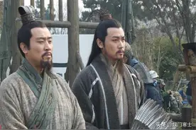 刘备临终最毒一计，一箭三雕为刘禅斩草除根，诸葛亮身套重重枷锁图片