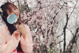 汉舞惊鸿，衣袂翩翩！包头街头，年轻人悄然掀起“汉服热”图片