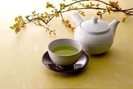 人到中年别犯傻：对妻子越计较，你就输得越荒唐图片