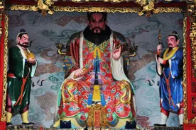 张天师家族和曲阜孔府一样显赫，张天师信仰获皇家认证，至今不息图片
