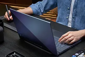 最值得推荐的4K全能本ROG幻15 ,8核CPU+发烧级独显，轻至1.9公斤图片