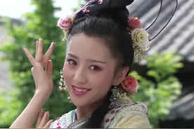别硬演“美人出场”，美的击中心房一眼万年，丑的你还是回去吧图片