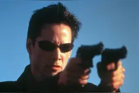 格洛克、贝雷塔、沙漠之鹰等手枪：深度解析黑客帝国的经典手枪图片