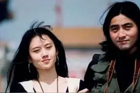 2002年，杨丽萍在除夕夜提分手，前夫刘淳晴苦苦追寻18年图片