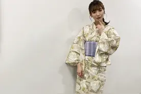 秋刀鱼大人首演，“超级美女啤酒售货员”穗香在网络上成为话题图片