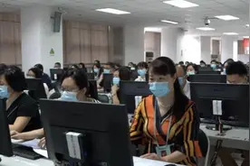 你所不了解的高考史——高考阅卷科技史图片