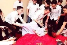 强势霸气新娘，新郎却很幸福图片