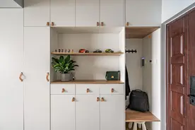 四种方法可以让暗小的玄关变得明亮，我亲自试过，每一种都很好用图片