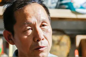 河南50岁大叔不娶老婆不存钱，直言吃光用光身体好，他为啥这样做图片