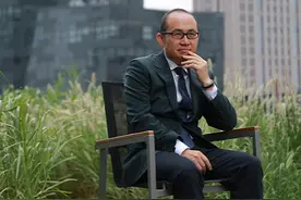 潘石屹发家史：搬过砖、炒过房，国外捐钱惹争议，偏偏儿子不省心图片