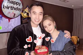 阿娇总算勇敢了一回！离婚后找回最佳状态，比结婚时美出几个等级图片