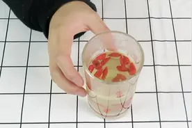 天天吃枸杞可不可以？看我视频要注意了，枸杞吃多了也有副作用视频封面