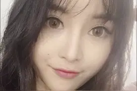 小说：她紧紧的抱着我图片