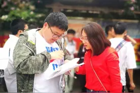 高考期间，家长需要“全程陪考”吗？老师给出建议：别好心办坏事图片