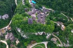 贵州有个市，和云南、四川交界，名气不算大小众景点却很多图片