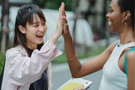 为什么你总是记不住别人的名字？记住这三点，成为有情商的人图片