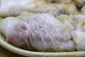 家庭解馋版肠粉，3分钟学会，1分钟能做一盘，嫩滑鲜香超好吃图片