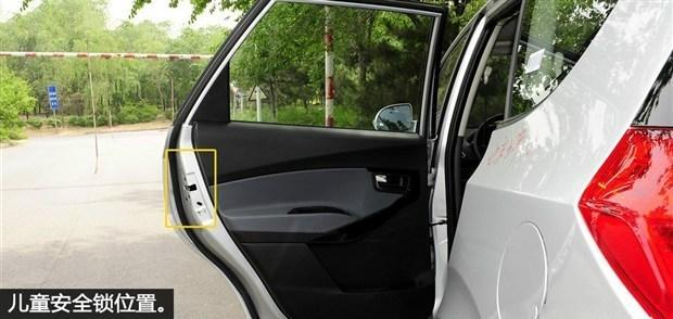 汽车小知识，安全气囊居然可以关闭，车内也有逃生舱，一定要学会