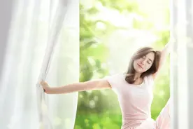 杂文系列四十九："小姐你最未（美），我挨（爱）你啦"图片