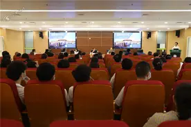区一医院（华西空港医院）为学科主任颁发聘书图片