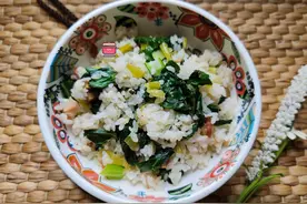 咸肉菜饭，这样做菜叶不发黄，荤素一锅出，营养均衡，简单又美味图片