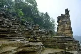 这座神奇的城市，一半在湖南，一半在湖北图片