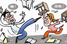 学生嚣张放肆，老师隐忍认怂，为何现在教师管不住学生？图片