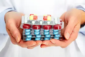 长期吃氨氯地平和硝苯地平，6个危害要重视！应对方法一并说清图片