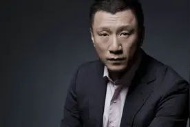 在《征服》中，刘华强谁也不给面儿，但为啥给混混周国权面子呢？图片