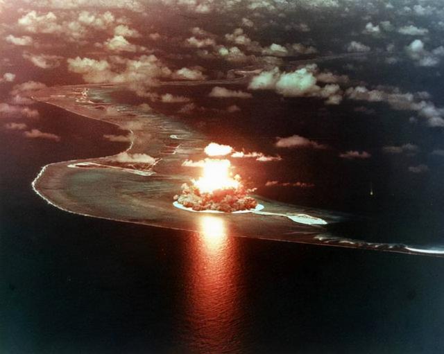 最全合集：88张核爆实验高清照片，全世界已知大型核爆实验2048次