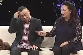潘长江和媳妇现场合唱《小拜年》真好听原来媳妇也这么有才图片