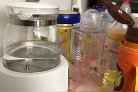 宝妈不焦虑：新生儿消化不良，3大解决方案，对症下药即可图片